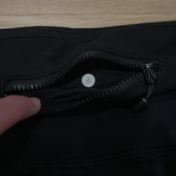 lululemon Runday Crop - Picture 6 of 6